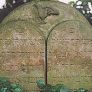 Lápidas en el cementerio judío de Schwarzrheindorf